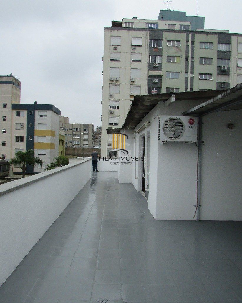 Cobertura 2 dormitórios no bairro Mont Serrat