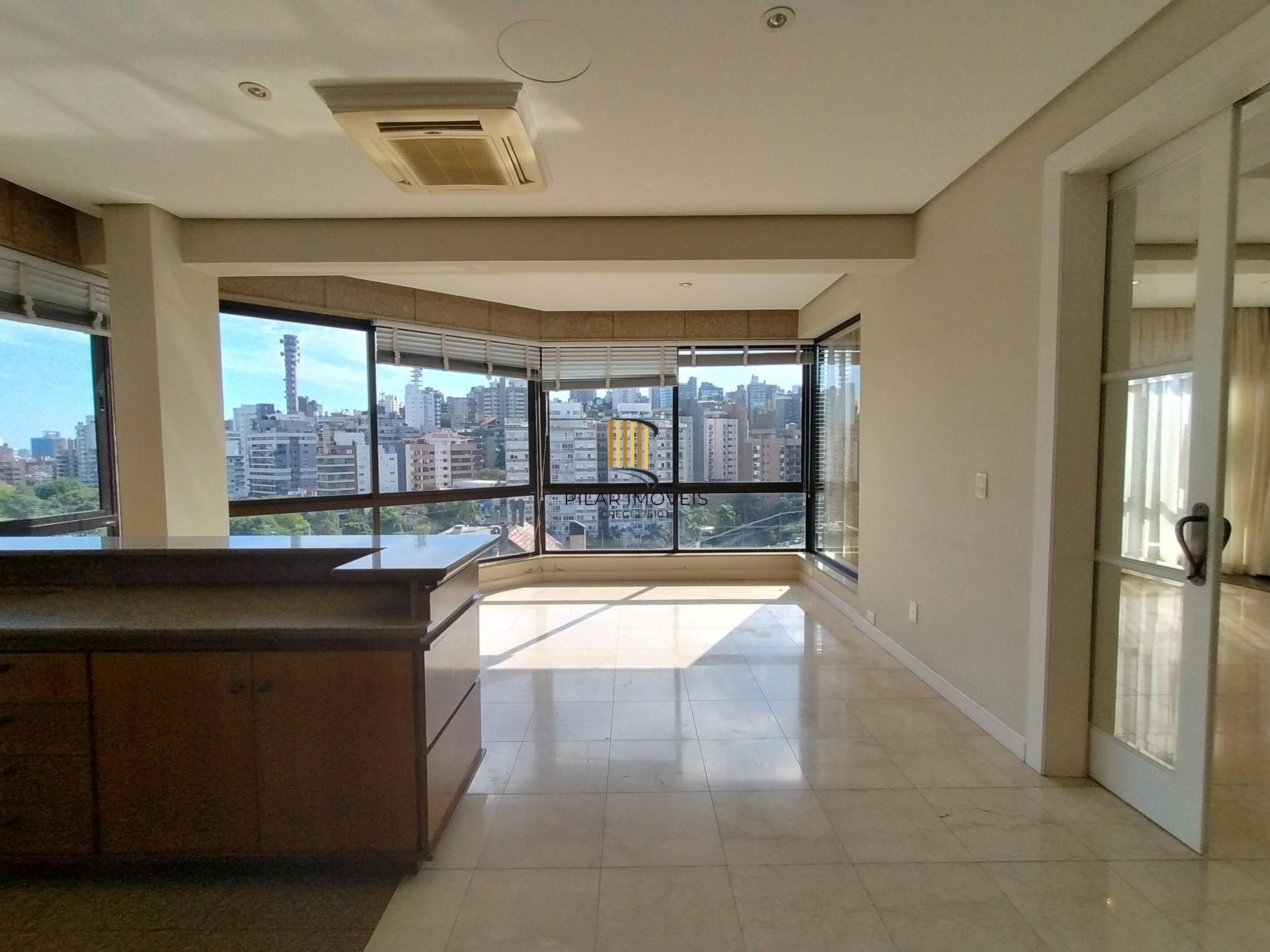 Apartamento de Alto Padrão no Bairro Petrópolis