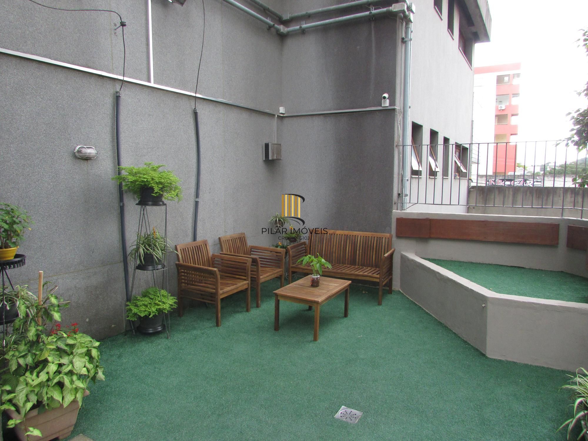 Apartamento 2 dormitórios no bairro Petrópolis
