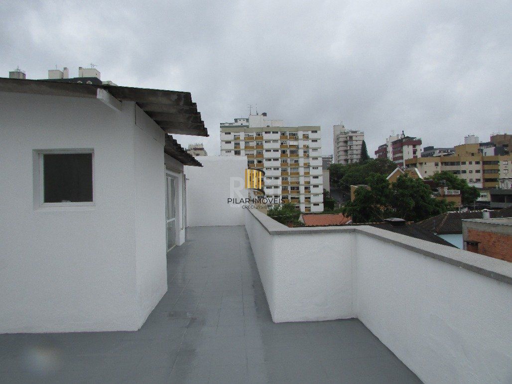 Cobertura 2 dormitórios no bairro Mont Serrat