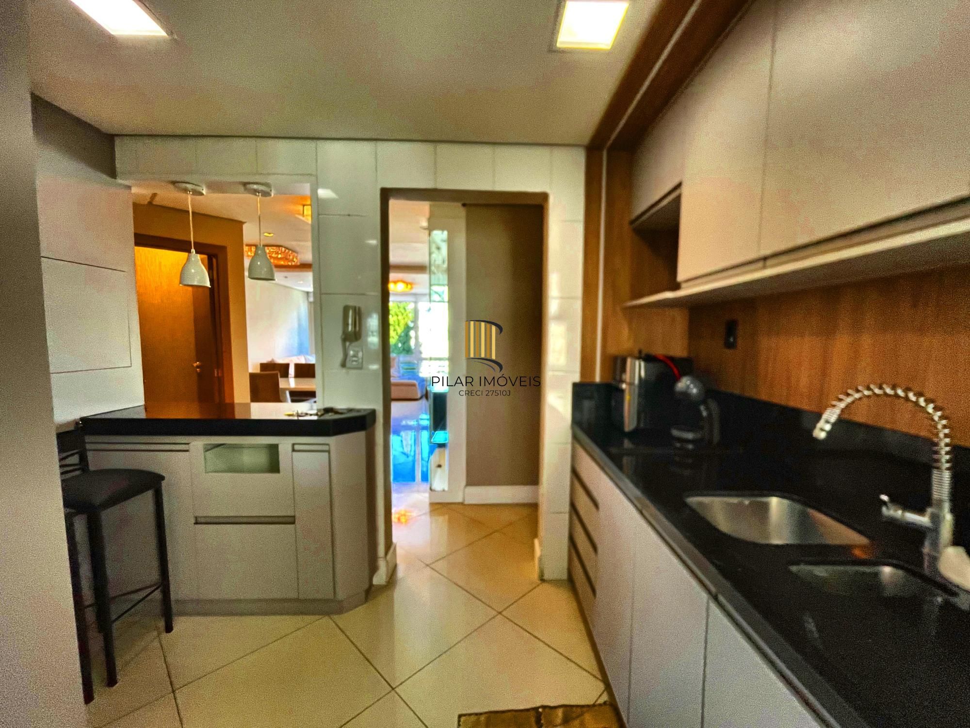 Apartamento alto padrão 105m² com 3 dormitórios, suíte e churrasqueira