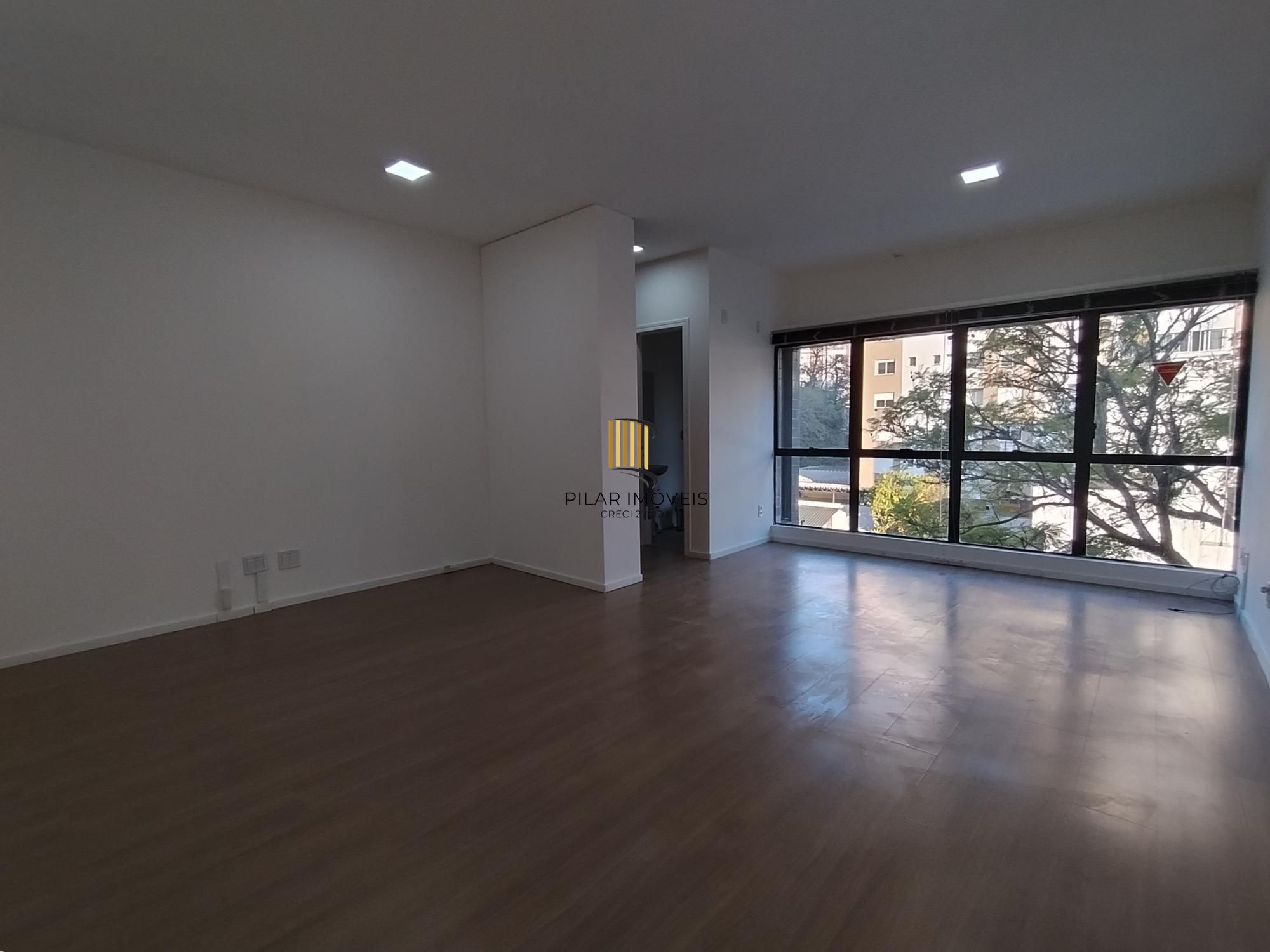 Conjunto Comercial com Garagem no 5º Andar – Venda ou Locação