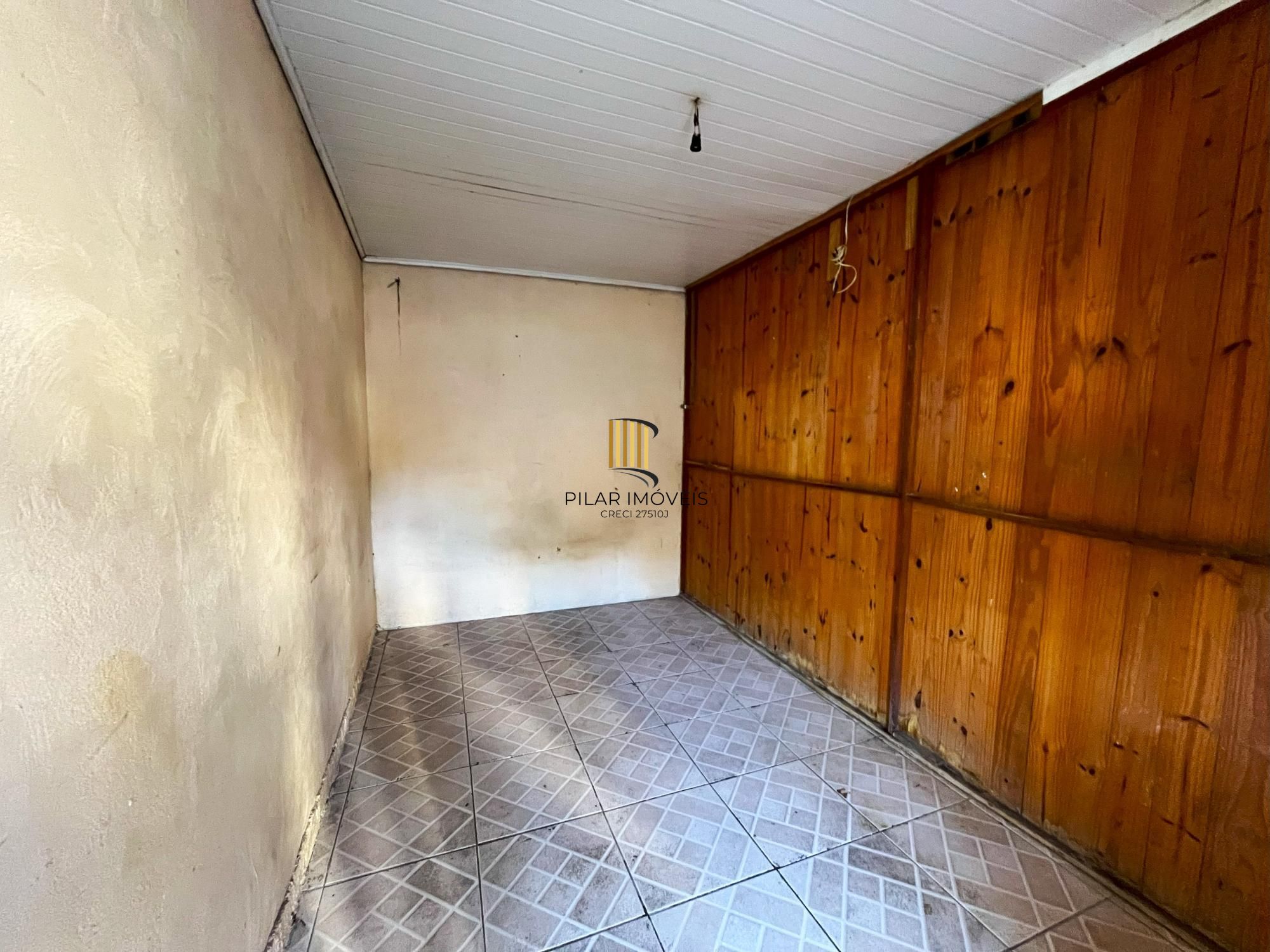 Ponto Comercial com Pátio para 14 Vagas em Local de Alto Fluxo