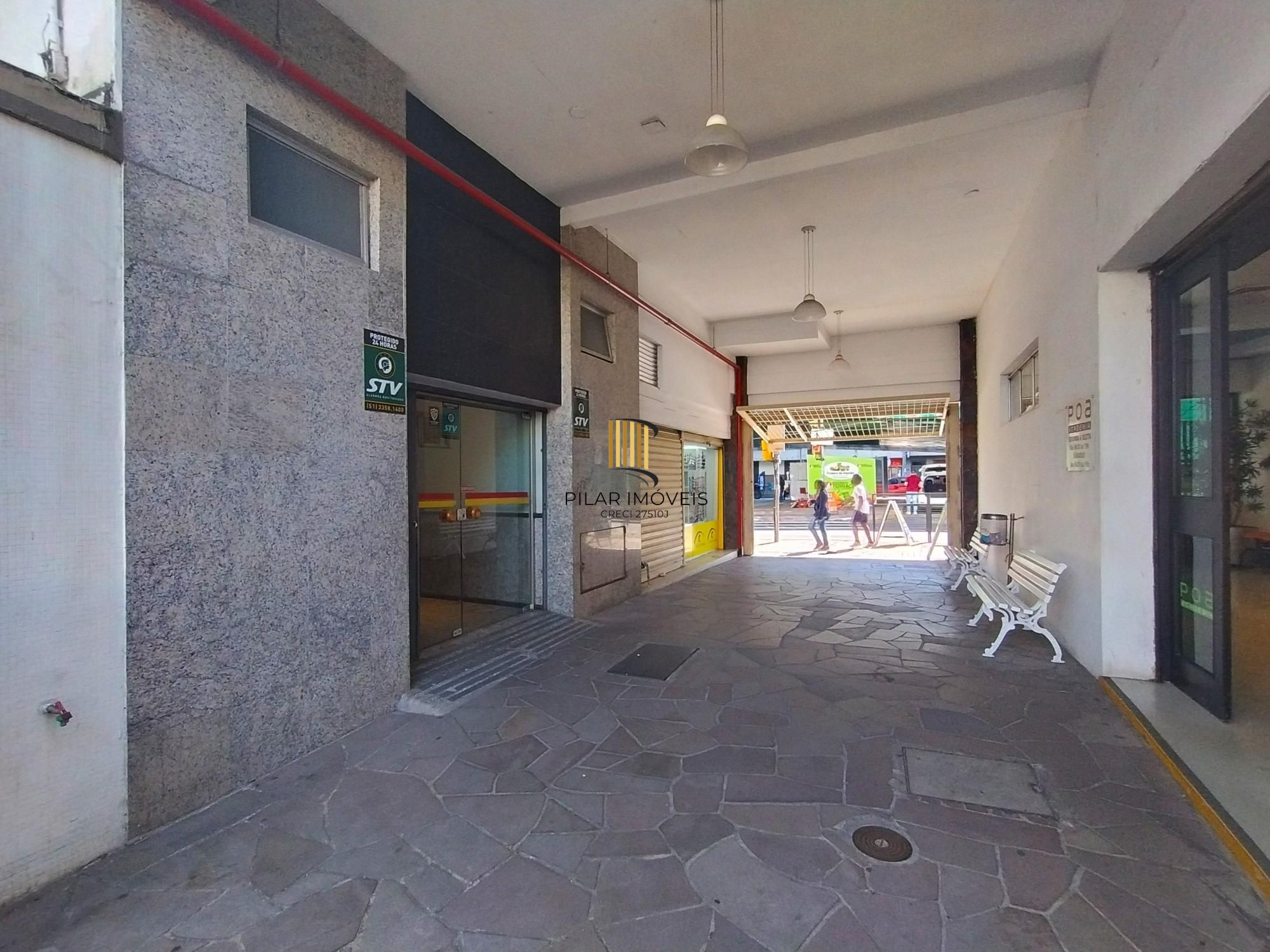 Sala Comercial na Av. Assis Brasil – Ótima Localização