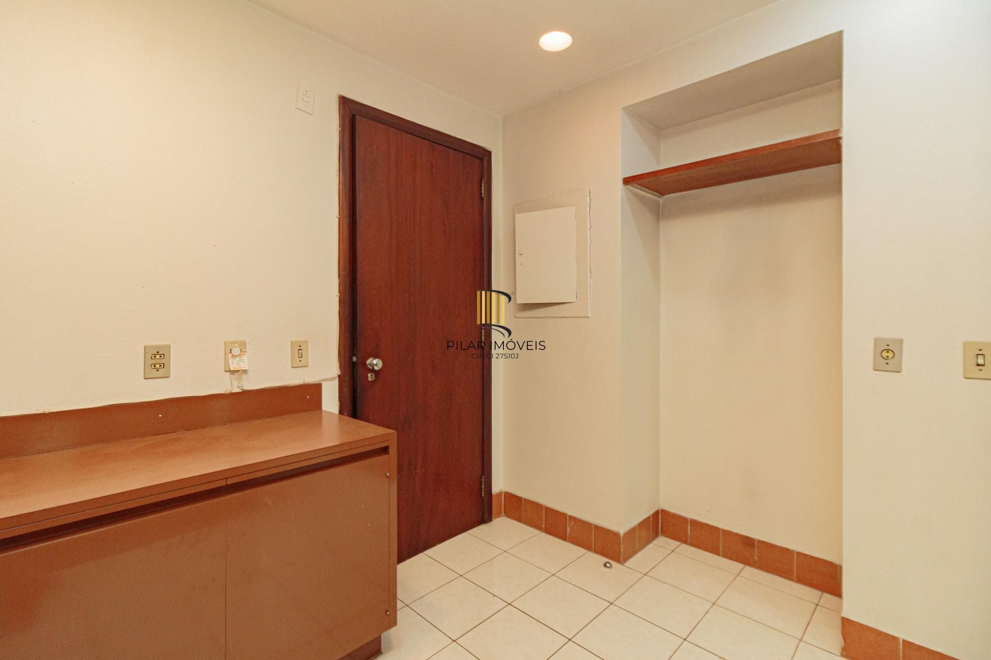 Apartamento 3 dormitórios no bairro Moinhos de Vento