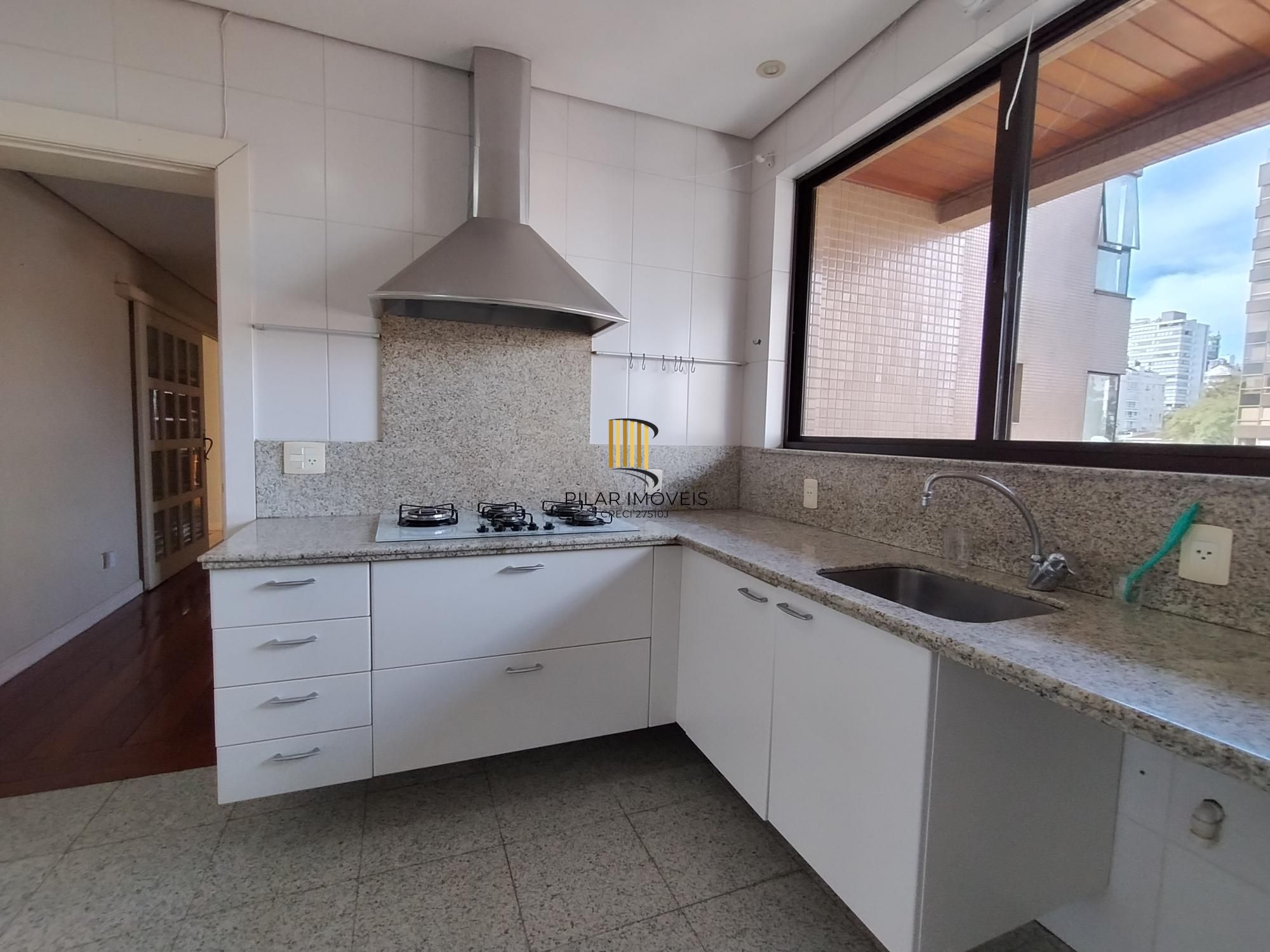 Apartamento de Alto Padrão no Bairro Petrópolis