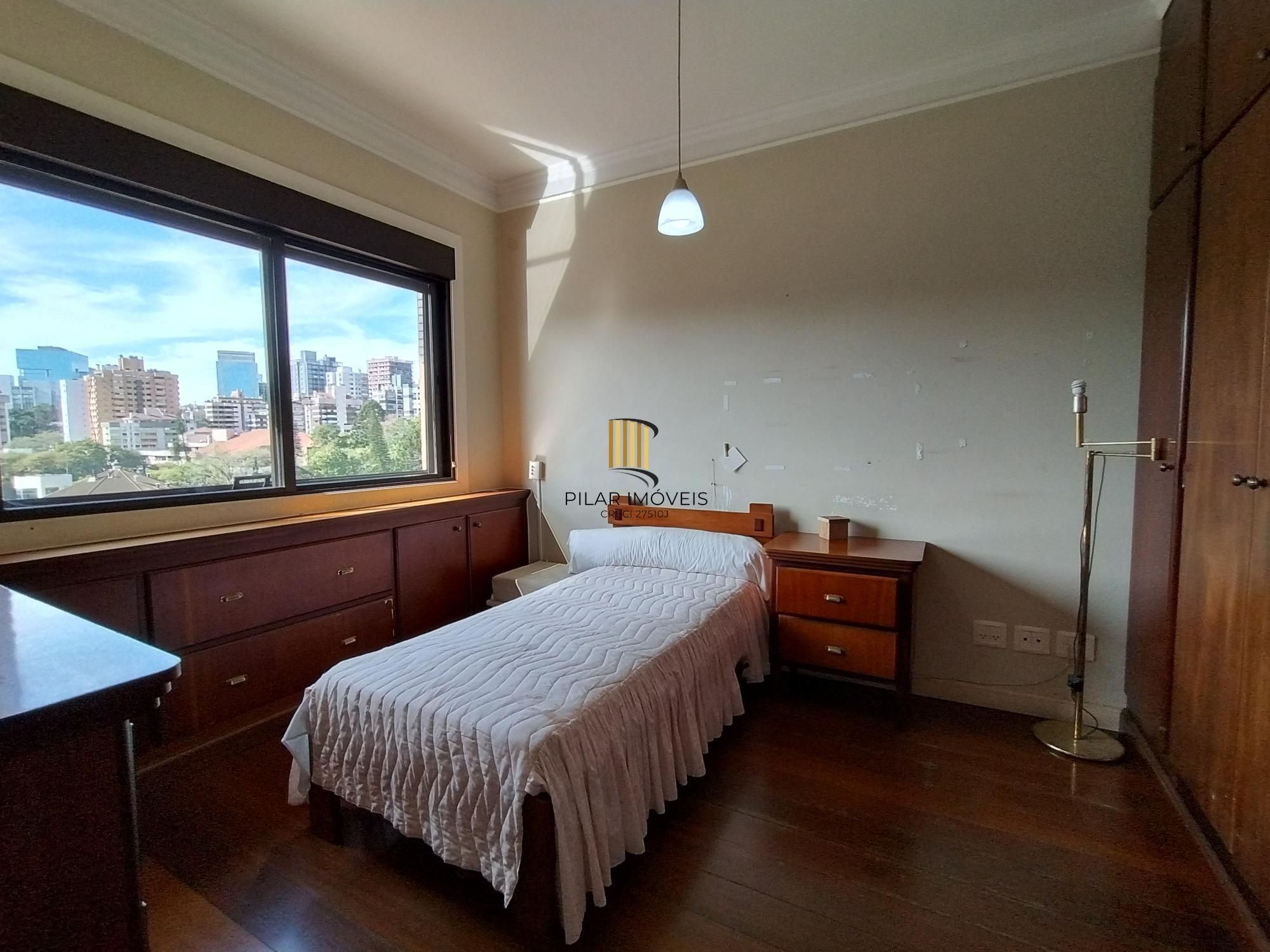 Apartamento de Alto Padrão no Bairro Petrópolis