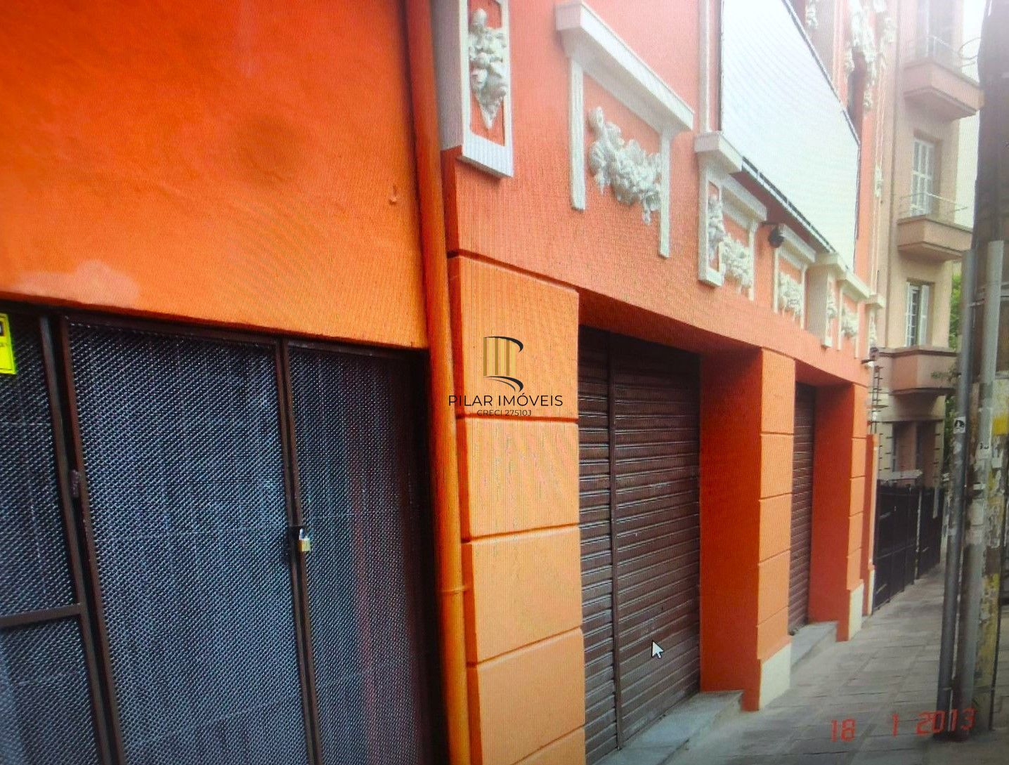 Prédio comercial charmoso com arquitetura diferenciada à venda