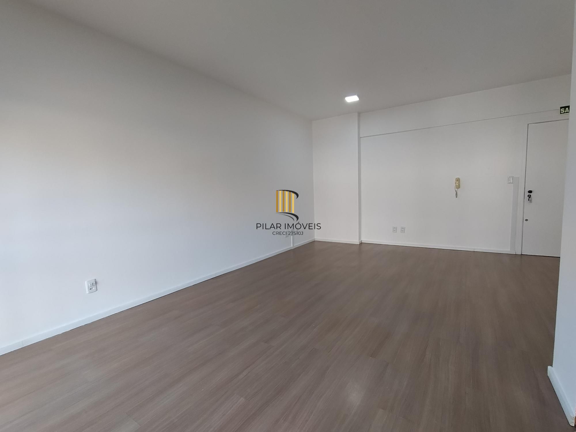 Conjunto Comercial com Garagem no 5º Andar – Venda ou Locação