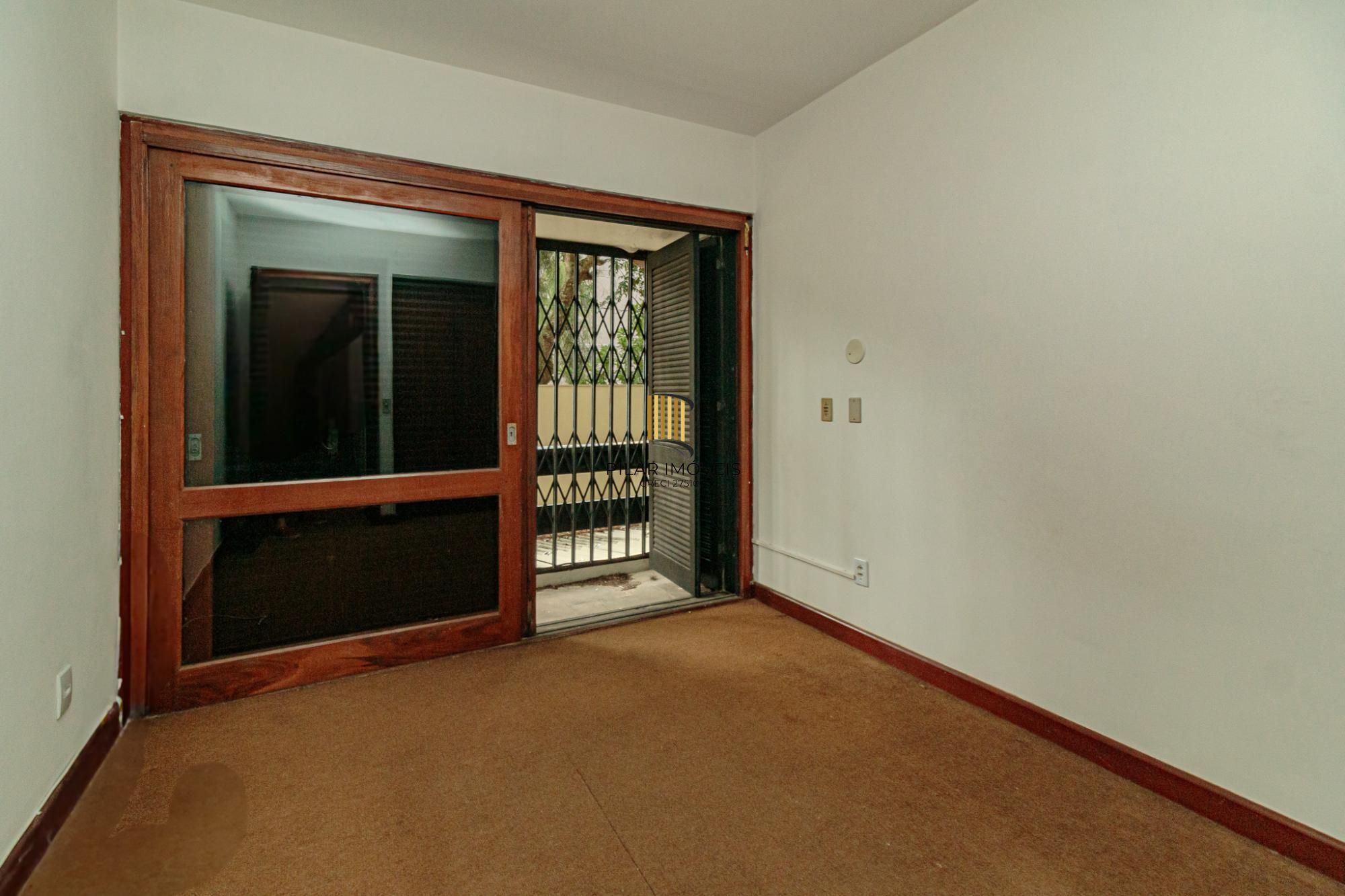 Apartamento 3 dormitórios no bairro Moinhos de Vento