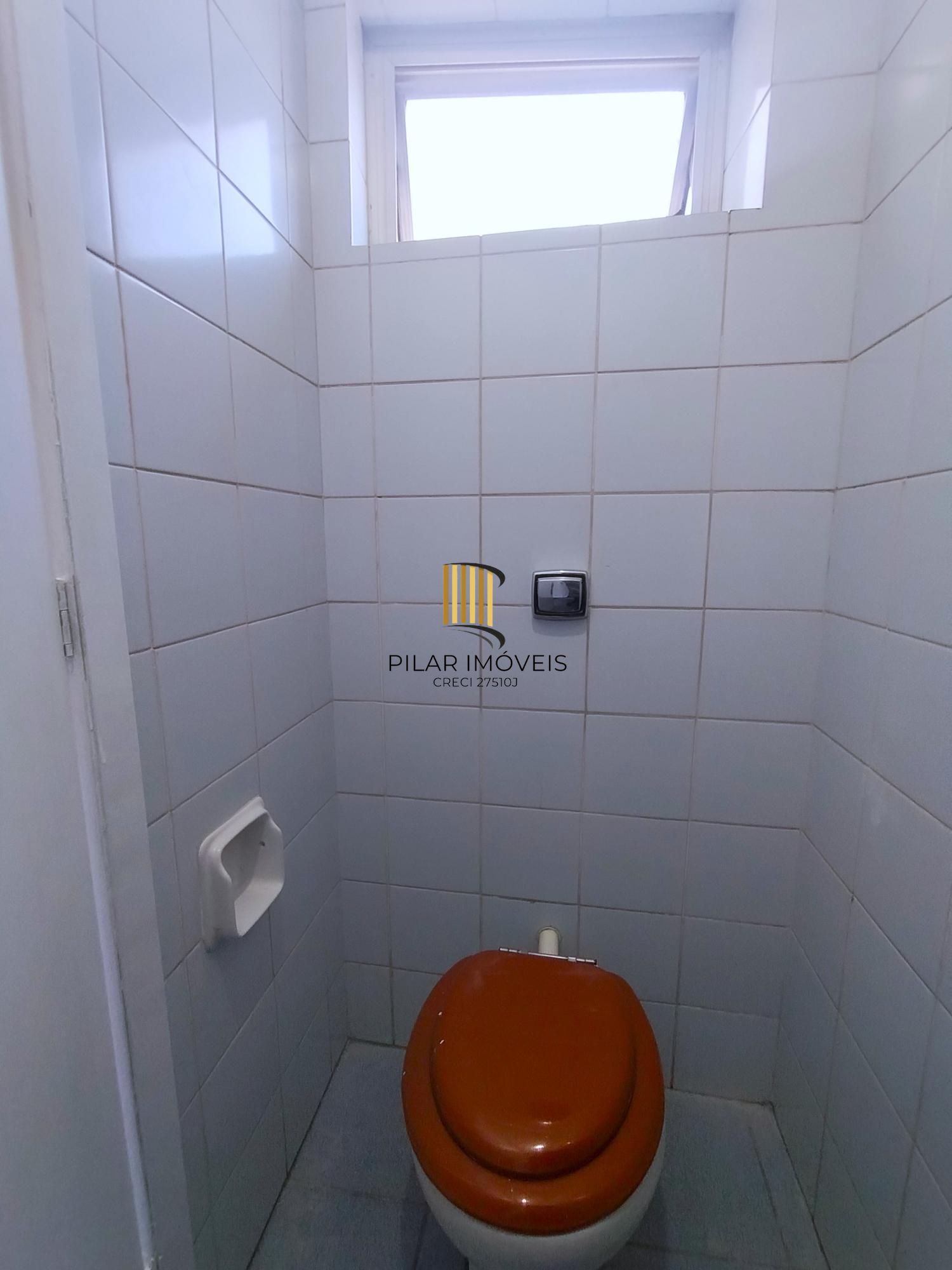 Sala Comercial na Av. Assis Brasil – Ótima Localização