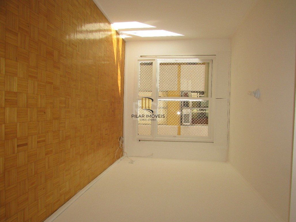 Apartamento 2 dormitórios no bairro Mont Serrat