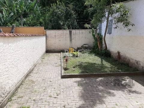 Casa 3 dormitórios no bairro Cavalhada