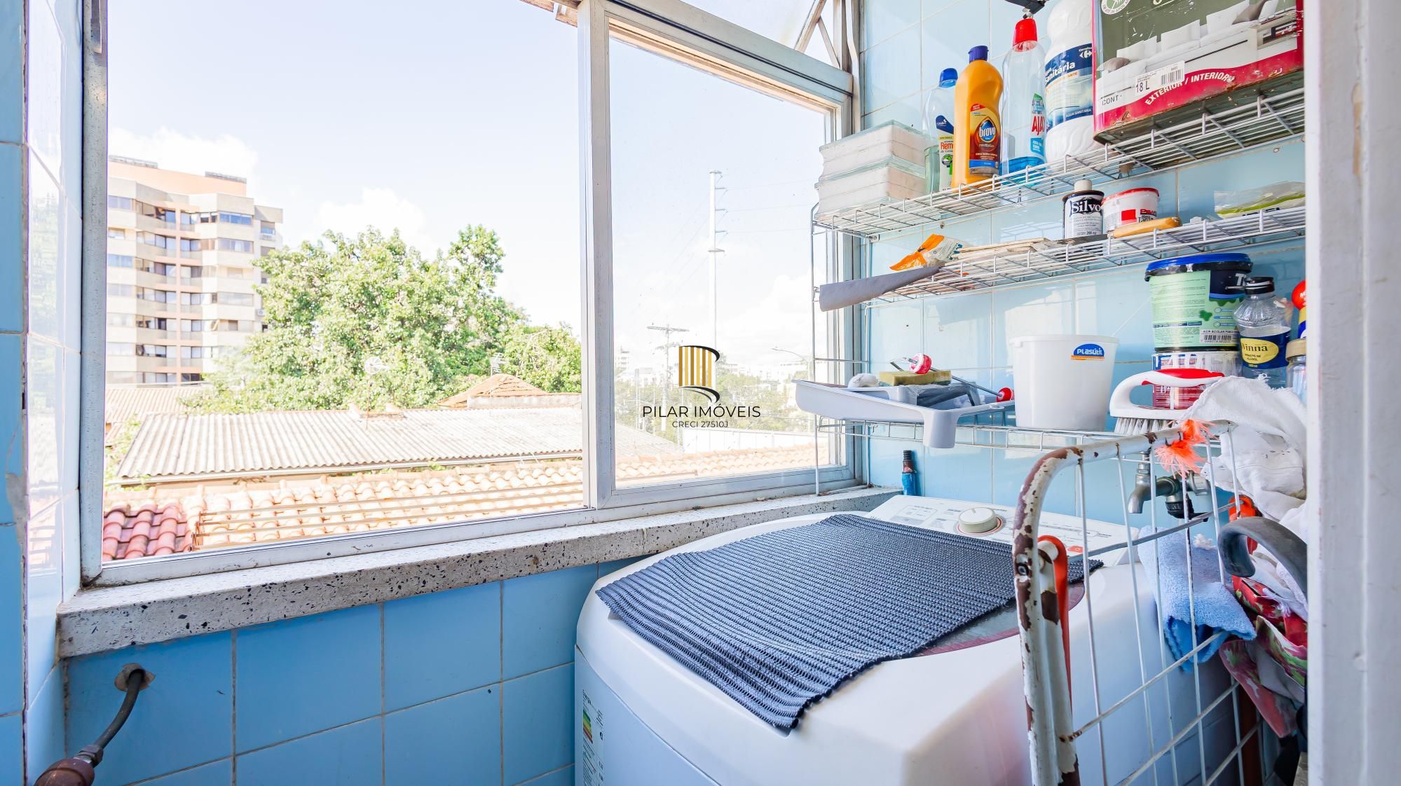 Apartamento 2 dormitórios no bairro Passo da Areia