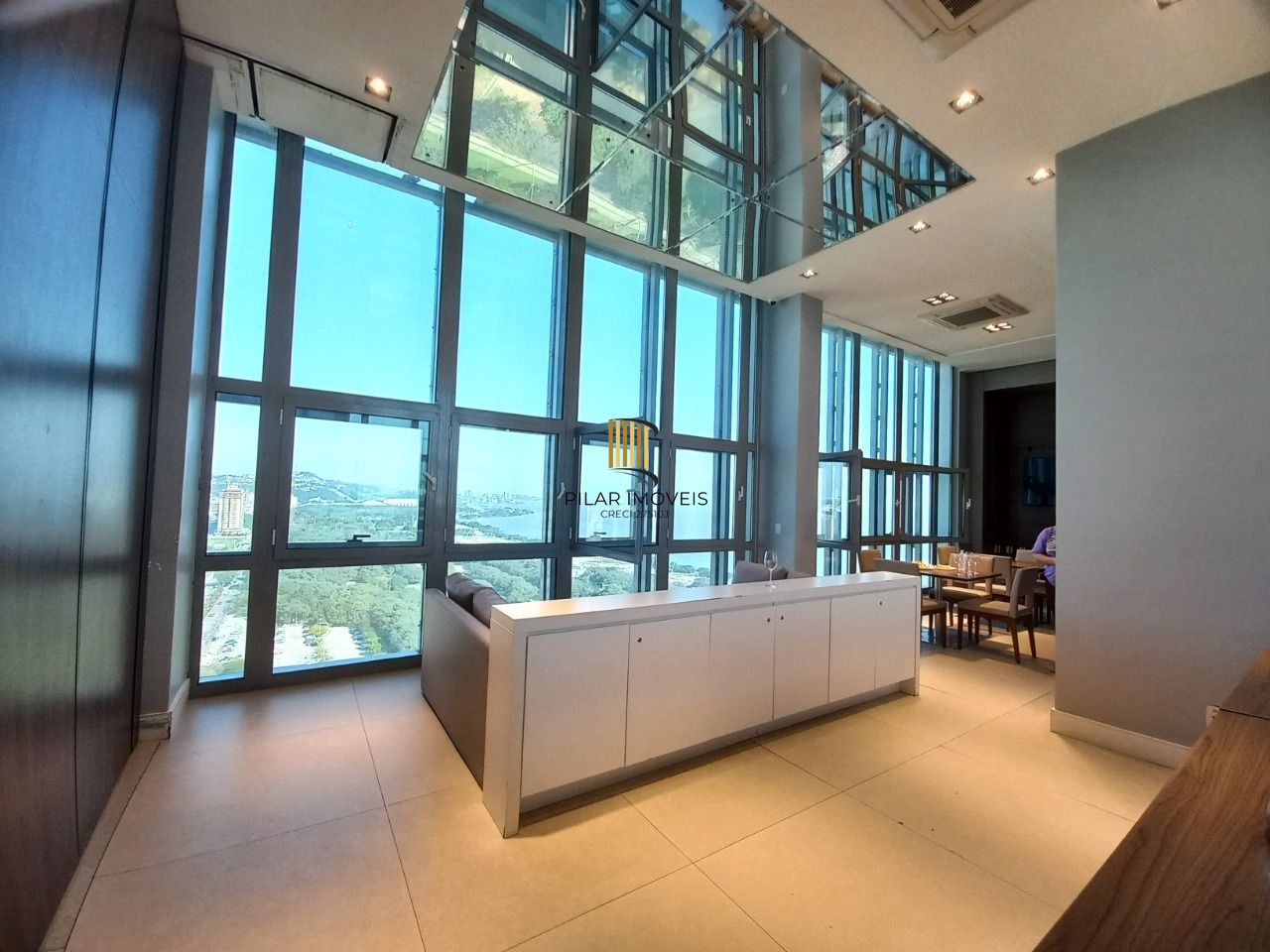 Apartamento para Locação/Aluguel - 38.96m², 1 dormitório, 1 vaga - Praia de Belas