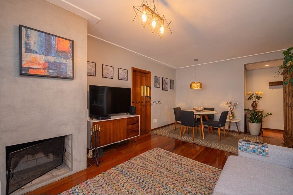 Excelente apartamento Mobiliado e pronto para morar no coração do bairro Mont'Serrat