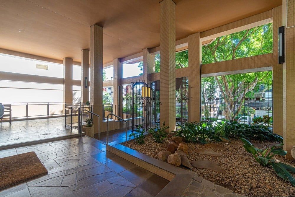 Excelente apartamento Mobiliado e pronto para morar no coração do bairro Mont'Serrat