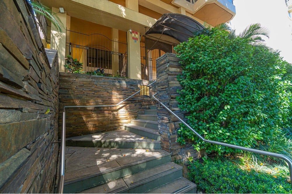 Excelente apartamento Mobiliado e pronto para morar no coração do bairro Mont'Serrat