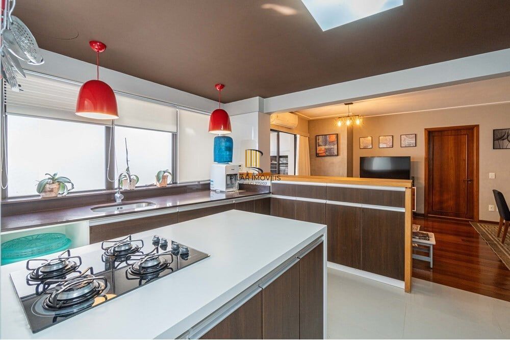 Excelente apartamento Mobiliado e pronto para morar no coração do bairro Mont'Serrat