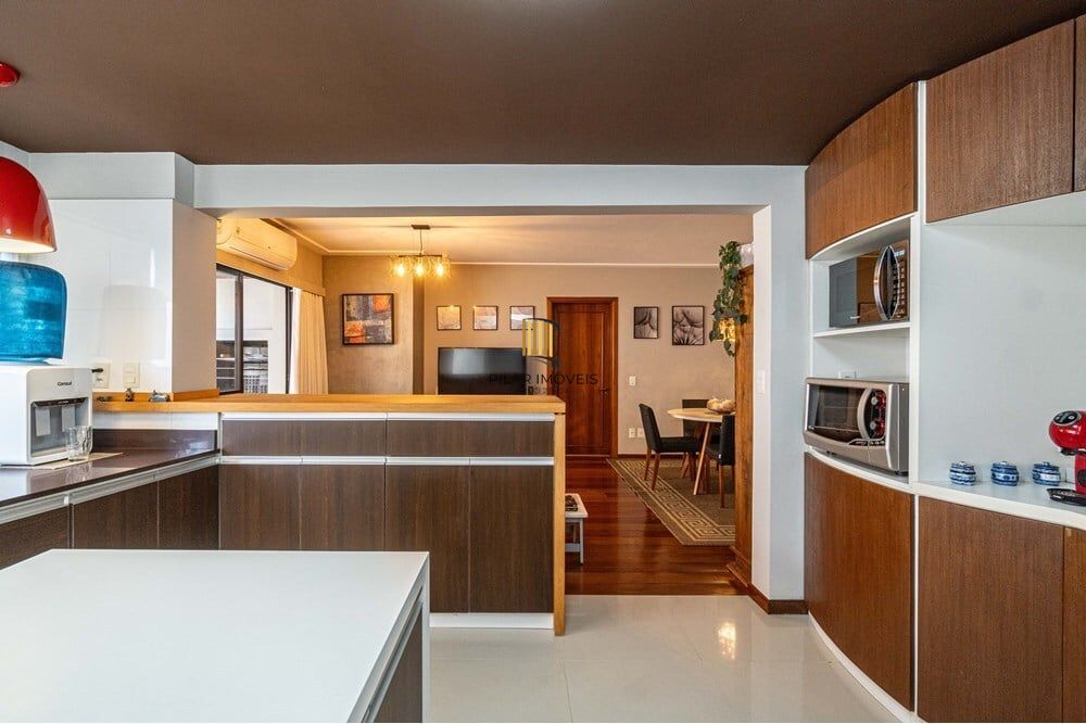 Excelente apartamento Mobiliado e pronto para morar no coração do bairro Mont'Serrat