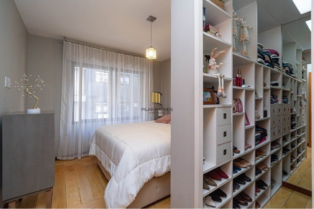 Excelente apartamento Mobiliado e pronto para morar no coração do bairro Mont'Serrat