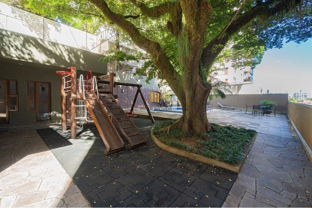 Excelente apartamento Mobiliado e pronto para morar no coração do bairro Mont'Serrat