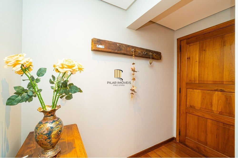 Excelente apartamento Mobiliado e pronto para morar no coração do bairro Mont'Serrat