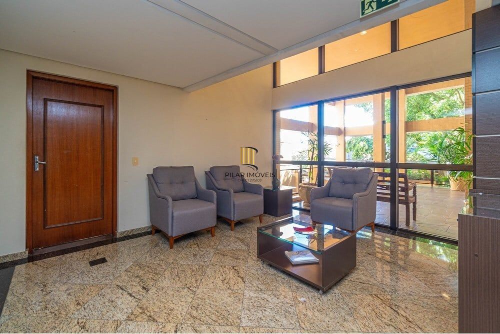 Excelente apartamento Mobiliado e pronto para morar no coração do bairro Mont'Serrat