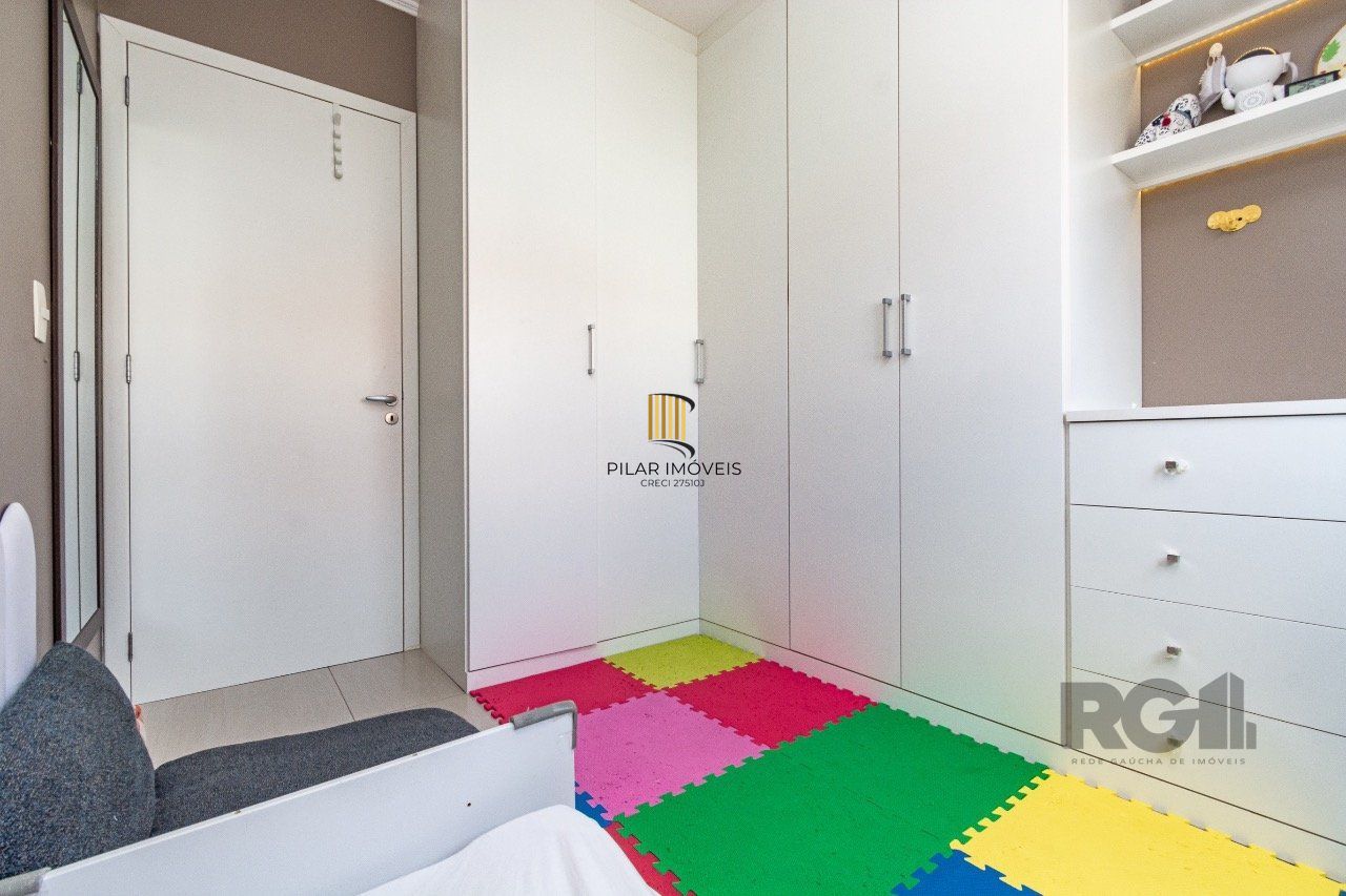 Casa de Condomínio 3 dormitórios no bairro Estância Velha