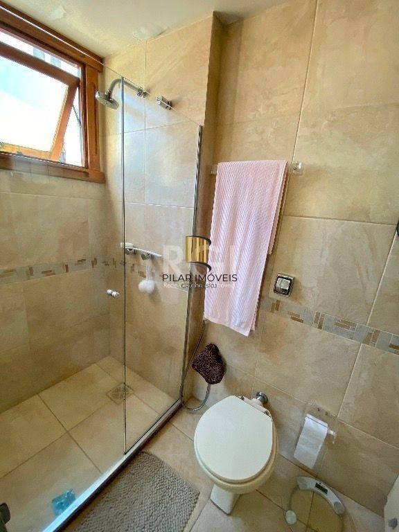 Apartamento para Venda - 129m², 3 dormitórios, sendo 1 suites, 1 vaga - Petrópolis