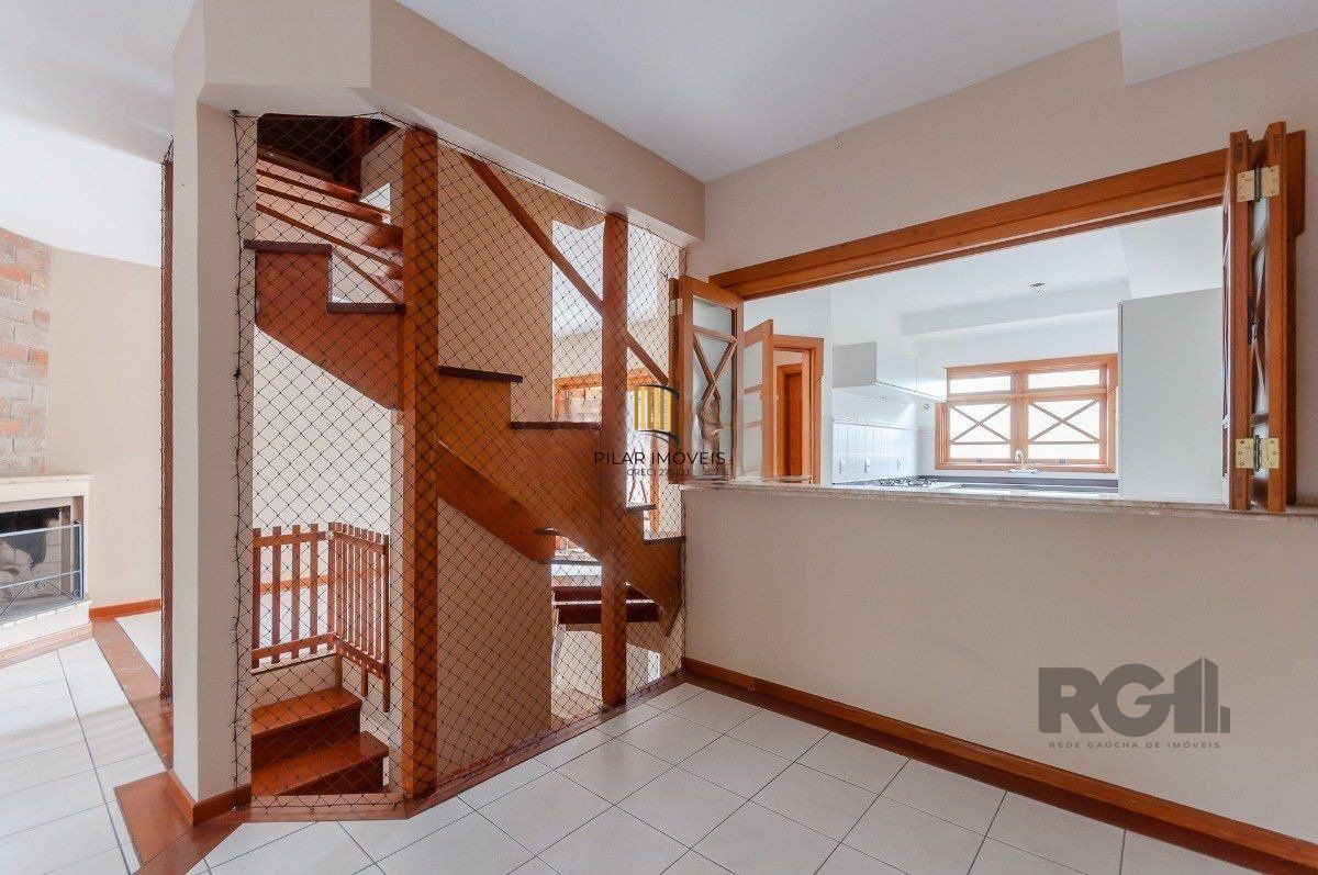 Casa de Condomínio 3 dormitórios no bairro Jardim Isabel