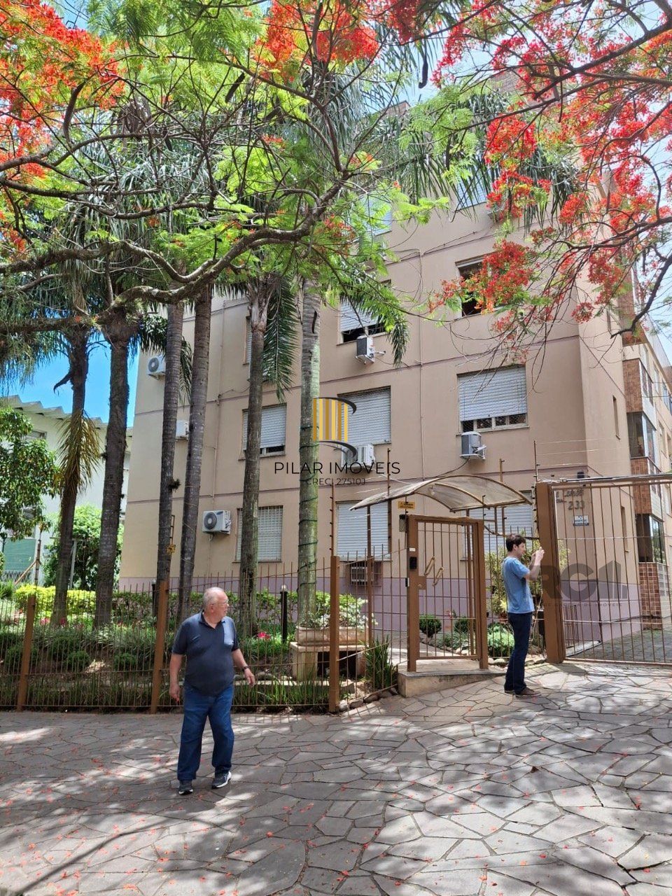 Apartamento 2 dormitórios no bairro Santo Antônio