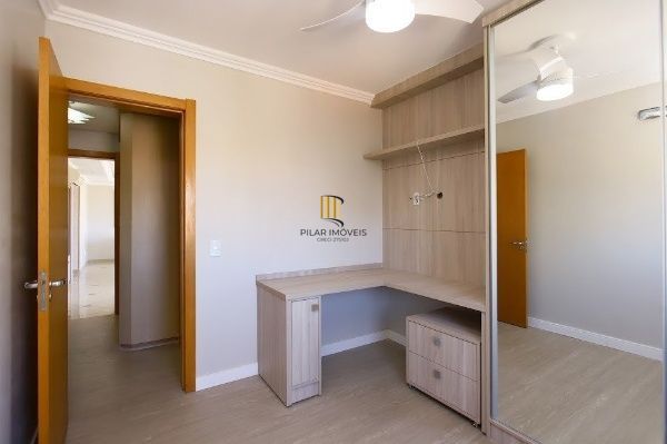 LINDO APARTAMENTO NO MENINO DEUS com 116 M PRIVATIVOS ANDAR ALTO, 3 DORMITÓRIOS COM SUÍTE E 2 VAGAS INDIVIDUAIS ESCRITURADAS E COBERTAS