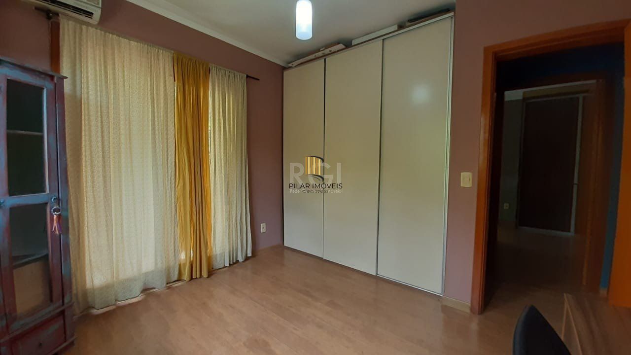 Casa para Venda - 400m², 3 dormitórios, sendo 1 suites, Vila Morada Gaúcha