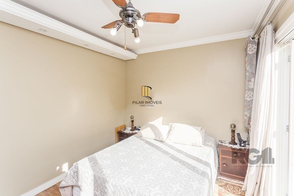 Casa 4 Dormitório(s) Bairro Sarandi