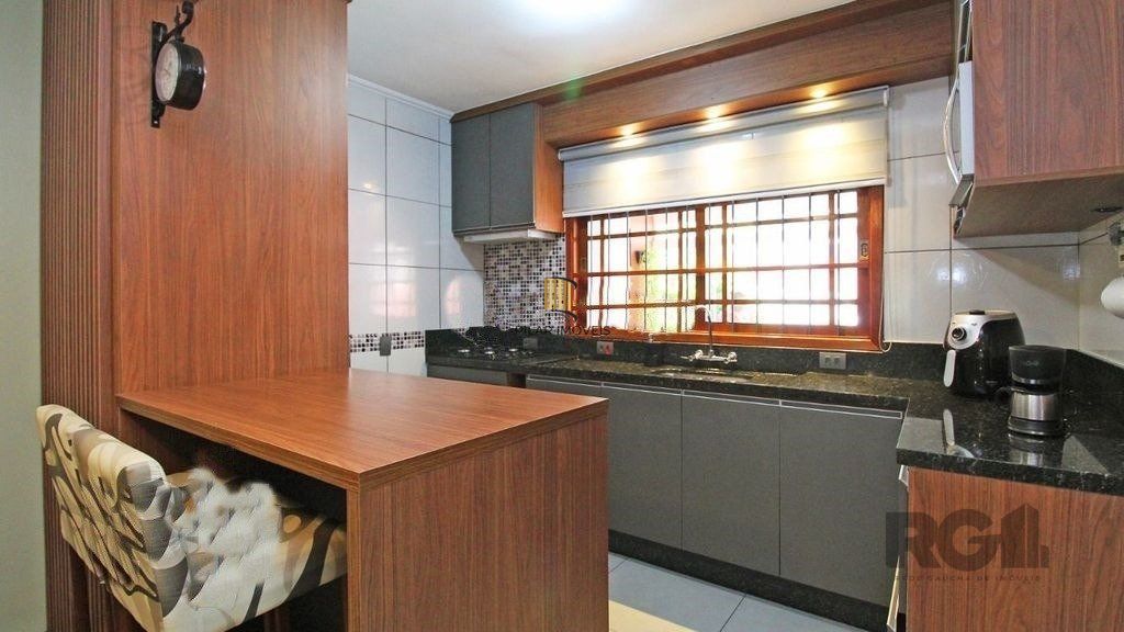 Casa 3 Dormitório(s) Bairro Sarandi