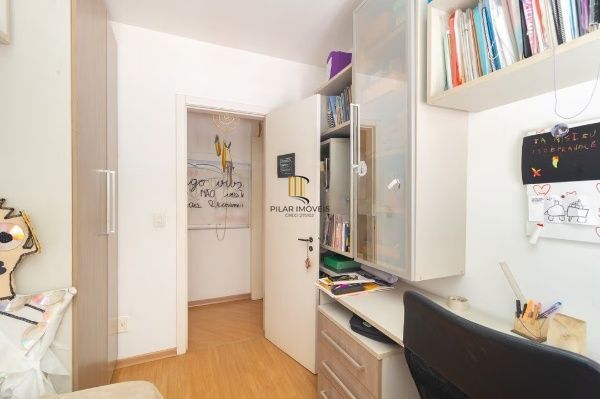 Apartamento com 2 quartos e 84m² no bairro Santo Antônio em Porto Alegre