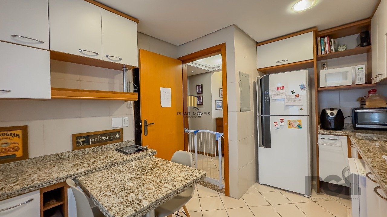 Apartamento 3 dormitórios no bairro Bela Vista