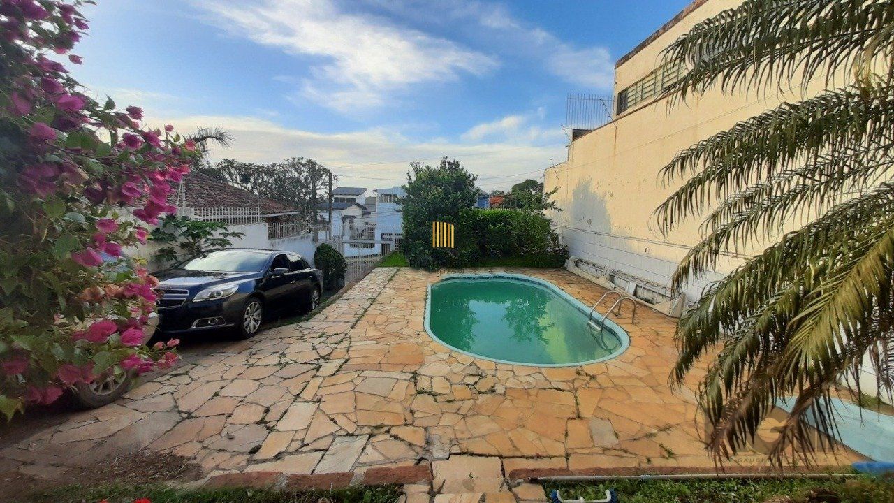 Casa 3 Dormitório(s) Bairro Santa Tereza