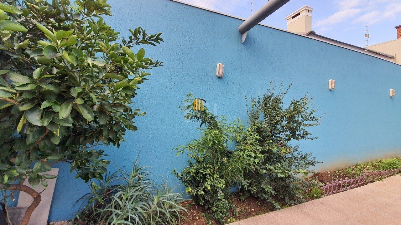 Casa para Venda - 186m², 3 dormitórios, sendo 1 suites, 5 vagas - Marechal Rondon