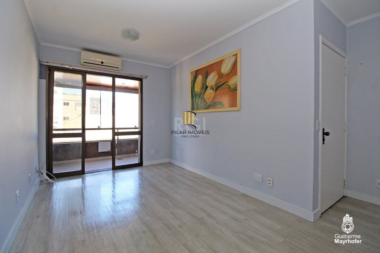 Apartamento para Venda - 76.17m², 2 dormitórios, sendo 1 suites, 2 vagas - Menino Deus