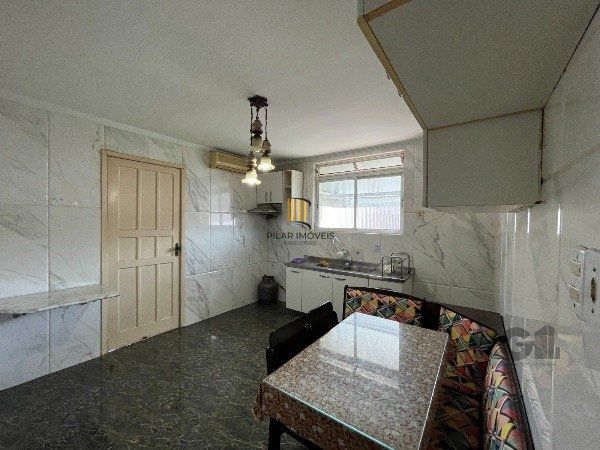 Apartamento 3 dormitórios no bairro Menino Deus
