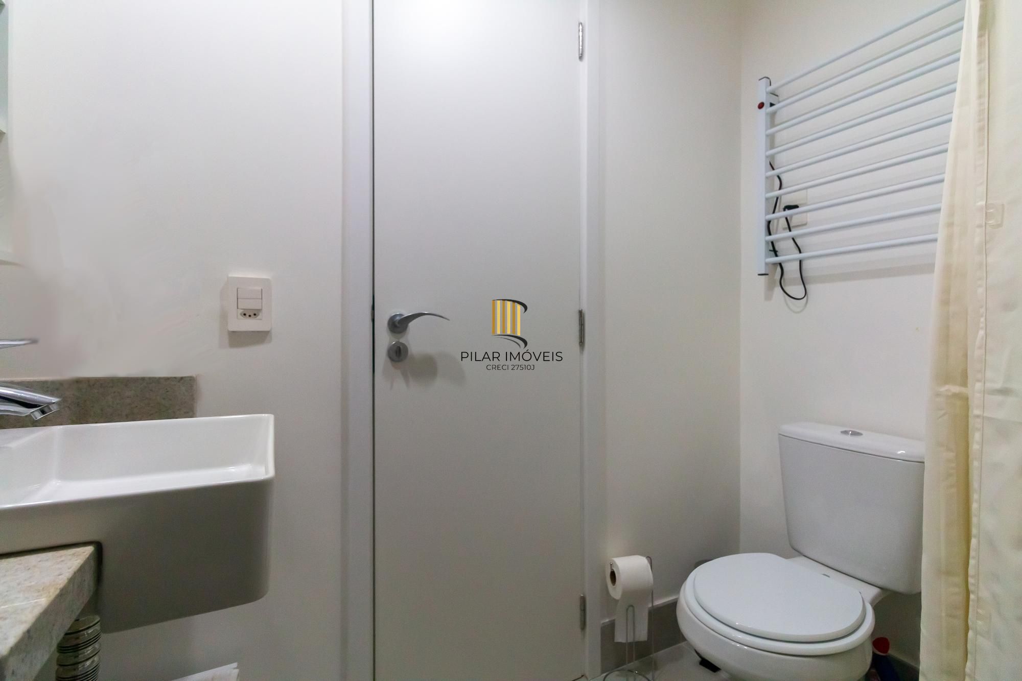 Apartamento com 1 quarto e 27m² à venda em Moinhos de Vento, Porto Alegre
