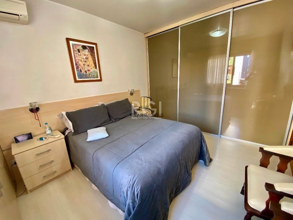 Apartamento para Venda - 129m², 3 dormitórios, sendo 1 suites, 1 vaga - Petrópolis