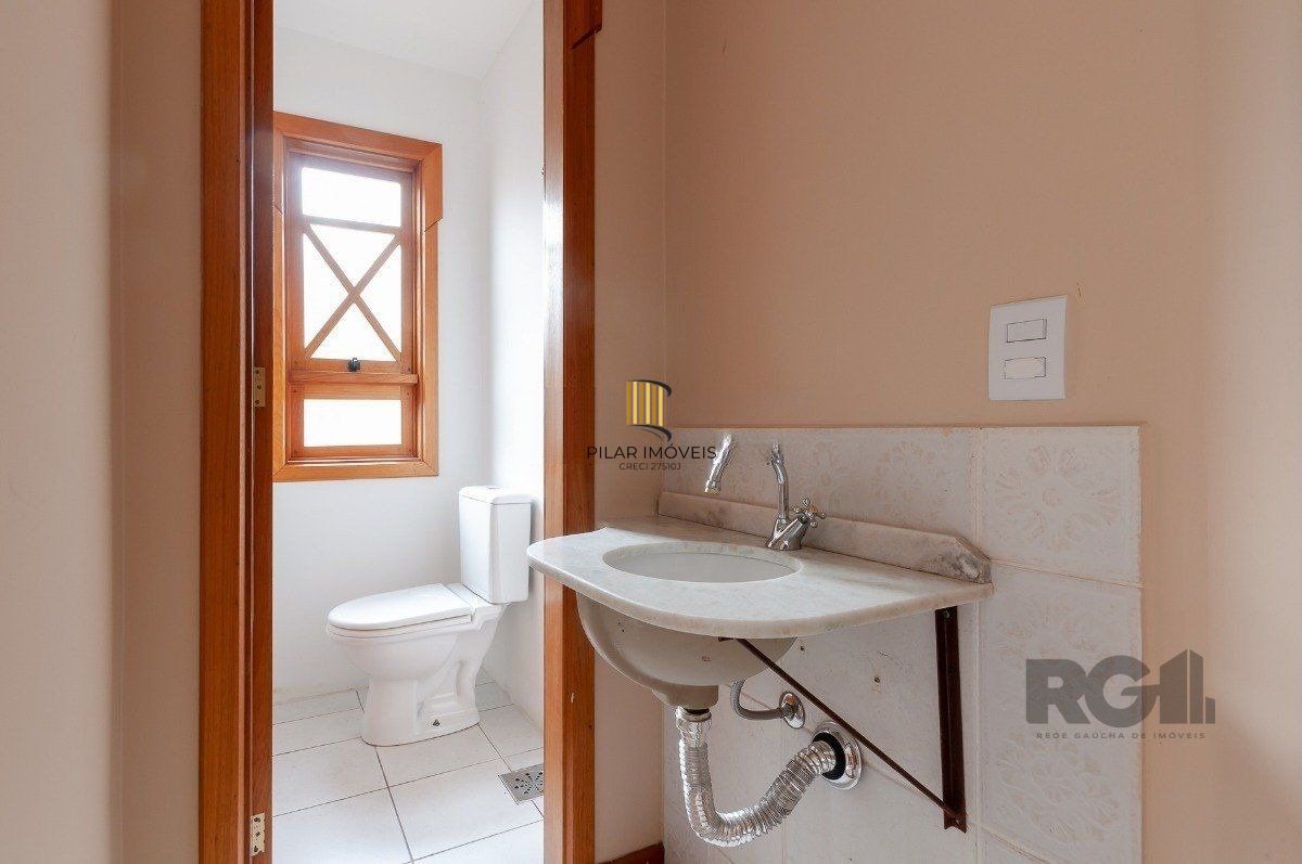 Casa de Condomínio 3 dormitórios no bairro Jardim Isabel