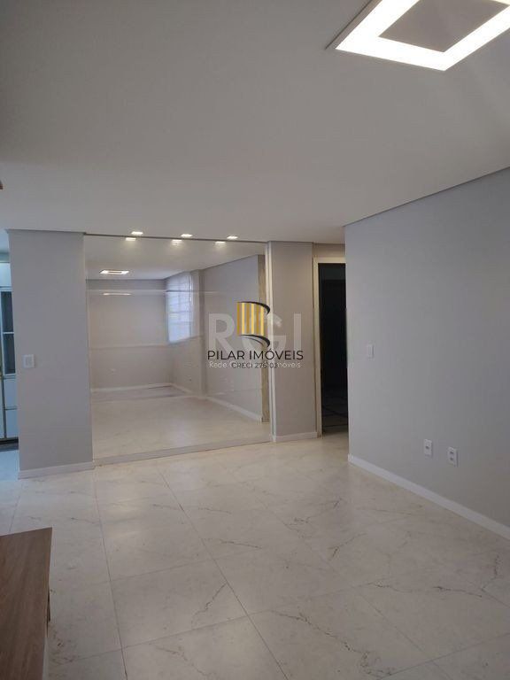 Apartamento 2 Dormitório(s) Bairro Farroupilha