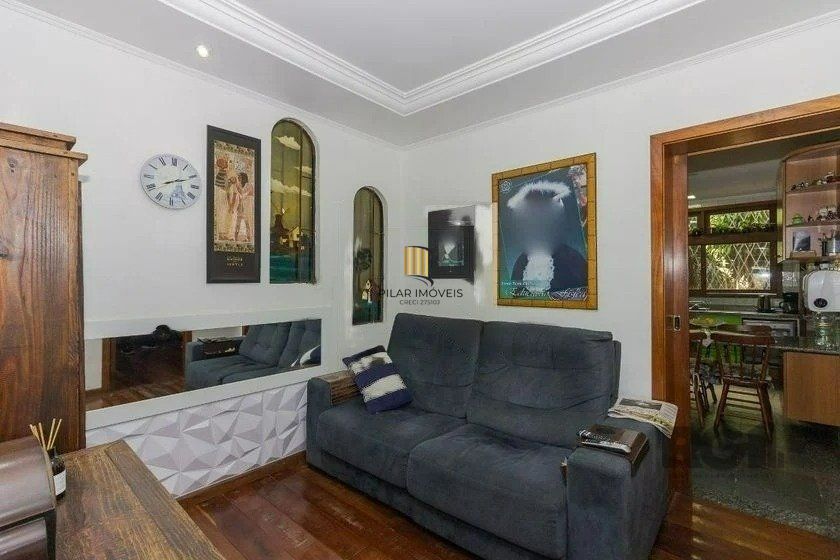 Casa 4 dormitórios no bairro Passo da Areia