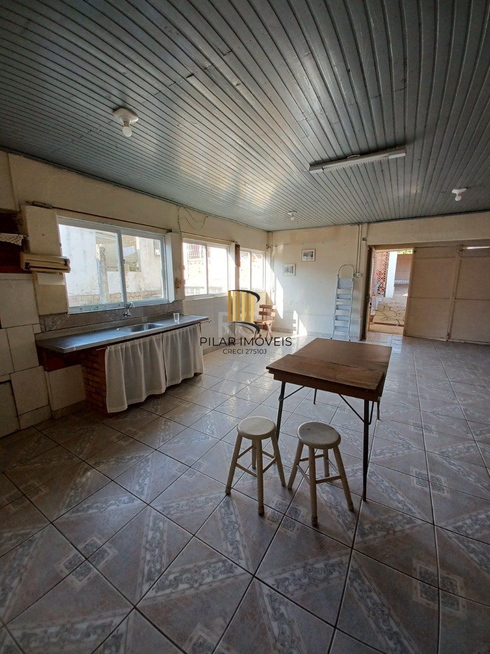 Casa para Venda - 78.13m², 3 dormitórios, 3 vagas - Santa Tereza