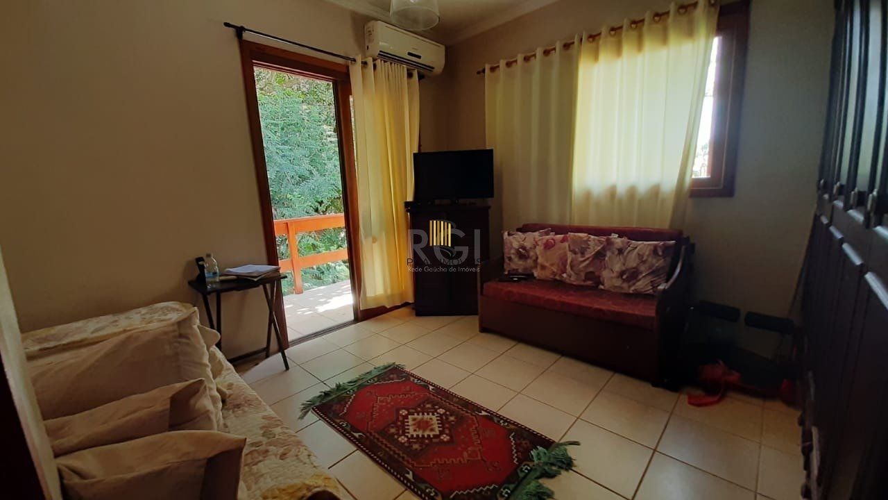 Casa para Venda - 400m², 3 dormitórios, sendo 1 suites, Vila Morada Gaúcha