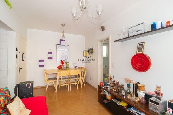 Apartamento com 2 quartos e 84m² no bairro Santo Antônio em Porto Alegre
